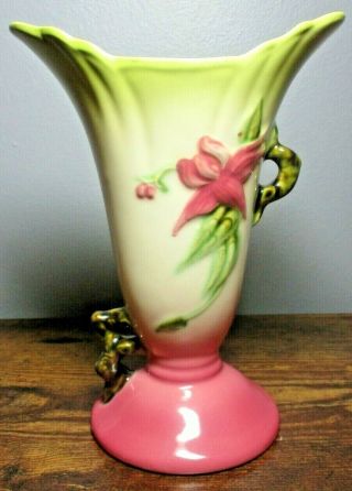 Vintage Hull Usa Art Pottery " Woodland Chartreuse Pink " Glossy Vase W - 8