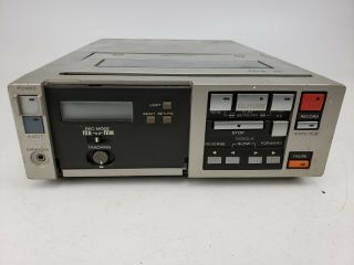 Vintage Sony Sl - 2000 Betamax Video Player Recorder Portable Battery Parts Repair
