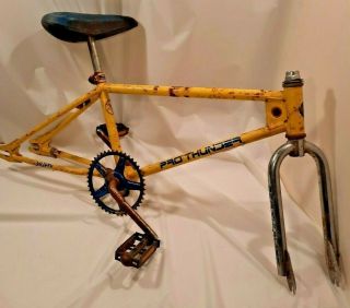 Vintage Huffy Pro Thunder Bmx Bike 1982 Old School Racing Everything In Pics