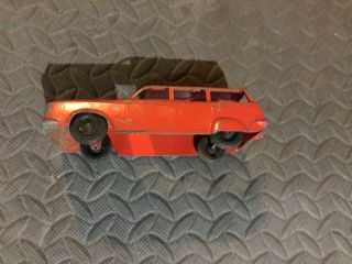 Vintage Hubley Red Die Cast Chevy Corvair Station Wagon 405 2
