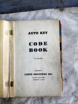 Vintage Curtis 14 Clipper Code Book For Cars,  Trucks,  Padlocks,  Desk Locks.