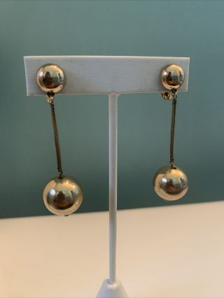 Vintage Gold Tone Drop Ball Dangle Clip On Earrings Jewelry Monet KK82 2