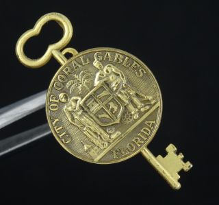 Vtg " Key To The City " With City Of Coral Gable Florida Seal 10k Gold Filled Pin