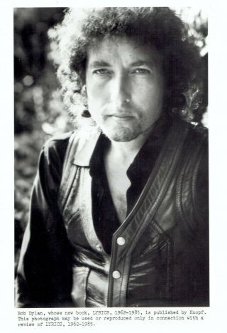 1986 Vintage Photo Singer Bob Dylan Poses For Studio Publicity Portrait