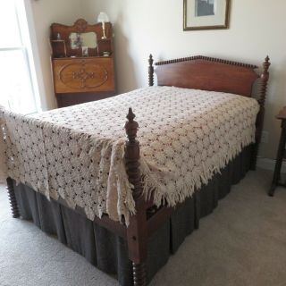 Vintage Hand Crocheted Bedspread 92 " X 76 "