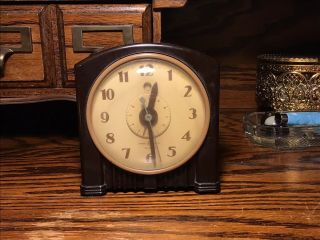 Vintage Art Deco Bakelite Ge Alarm Clock Mod 7h154 General Electric Red Eye
