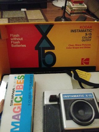 Vintage Kodak Instamatic X - 15 Color Outfit Camera Box Manuals Flash Cubes Ax - 15r