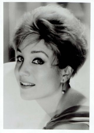 1963 Vintage Photo Headshot Of Actress Susan Oliver Glamour Posing On Studio Set