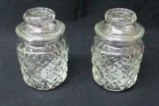 Set Of 2 Small Diamond Pattern Vintage Clear Jars W/ Lids 3.  75 " Tall