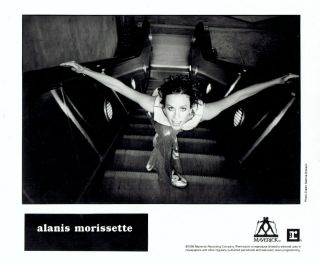 1998 Vintage Photo Singer Alanis Morissette Poses For Publicity Portrait