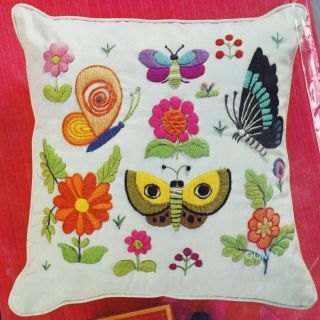 Butterflies Pillow Vintage Crewel Embroidery Kit Erica Wilson Posies Mcm Mod Ret