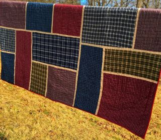 Vintage Navy Blue Red Plaid Country Patchwork Quilt Full Size Quilt 62” X 80”