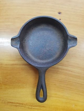 Vintage Wagner Ware 1050 Miniature CAST IRON Skillet Frying Pan Ashtray 2