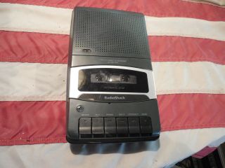 Vintage Radio Shack Portable Cassette Tape Recorder Player Ctr - 111