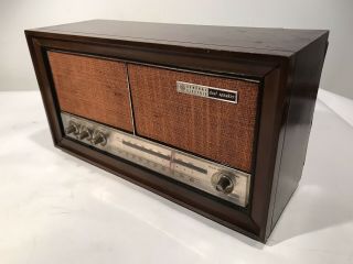 Vintage Ge Solid State Am Fm Radio Dual Speaker Wood Grain T1240 16”