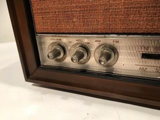 Vintage GE Solid State AM FM Radio Dual Speaker Wood Grain T1240 16” 3