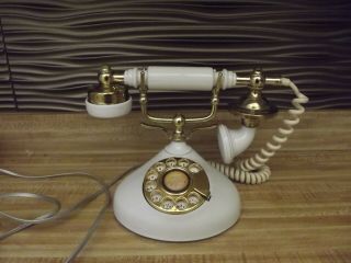 Vintage Rotary Telephone.  Onyx Telephone Co.  Model: Pillow Talk.  1978.  It