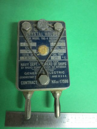 Vintage Wwii Quartz Crystal General Electric V - Cut 15.  110 Kc Frequency Standard