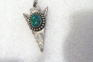 Vintage Sterling Native American Navajo Mined Turquoise Arrow Design Necklace