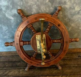 Vintage Nautical Wood Brass Wall Mounted Ship Wheel Swivel Hook Rack Maritime