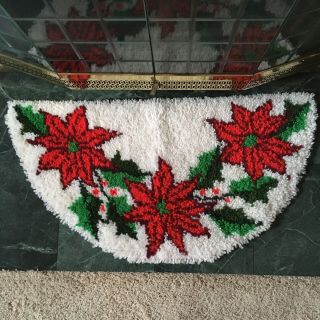 Vintage Handmade Latch Hooked Hearth Rug Red Poinsettia Christmas Fireplace 1970