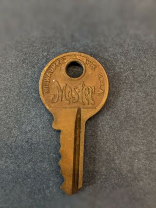 Vintage Brass Master Lock Co Key Milwaukee,  Usa 3253 Very Cool Lettering Euc