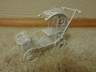 Miniatures - Dollhouse Accessories - White Metal Baby Stroller - Wicker Look