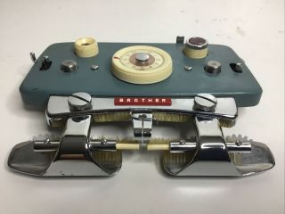 Vintage Brother Knitting Machine Carriage Only Kh551