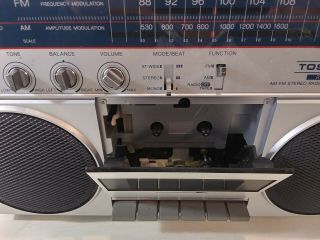 Vintage Toshiba RT - 80S Cassette Recorder Boom Box Ghetto Blaster Stereo READ 2