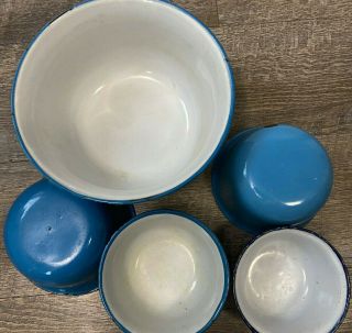 Vintage Solid Blue Exterior White interior METAL ENAMELWARE 5 piece bowl set 3