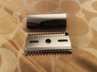 Wolfman Stainless Steel WR1 Open Comb OC Safety Razor with Titanium WRH7 Handle 4