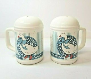 Vintage Blue & White Duck Geese Salt And Pepper Shakers Japan