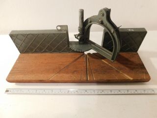 Sears Roebuck Saw Guide (no.  881.  3634) Miter Box,  Vintage Tools,  Woodworking