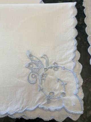 Set Of 6 Vintage Dinner Cloth Napkins White Blue Embroidered Butterfly 11x11
