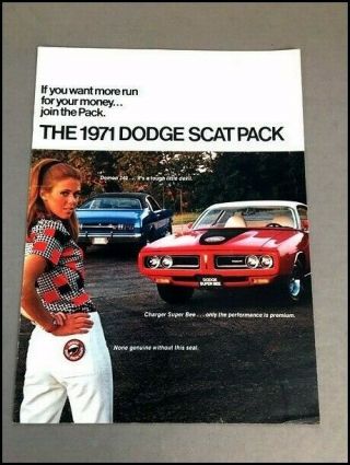 1971 Dodge Scat Pack Vintage Car Brochure - Charger Bee R/t Challenger T/a