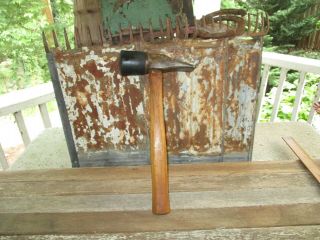 Vintage Ken - Tool - Akron,  Ohio,  T - 11 - R Bead Breaker Sledge Hammer Mallet Tool