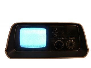 Vintage General Electric Flip Clock & 5” B/w Tv Model Ba 1202 Vy Repair/display