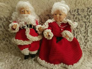 Vtg Crochet Fibre Santa Mrs Claus Baby Dolls Finished Christmas Decorations