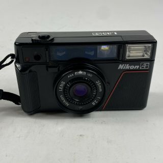 Vintage Nikon L35af 35mm F/2.  8 Lens Point & Shoot Film Camera No Timer