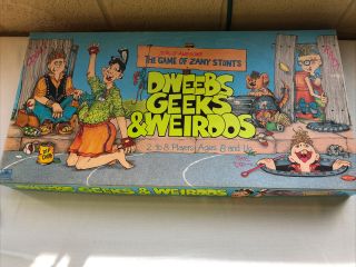 Vtg Dweebs Geeks & Weirdos Totally Awesome Game Zany Stunts Golden 4248