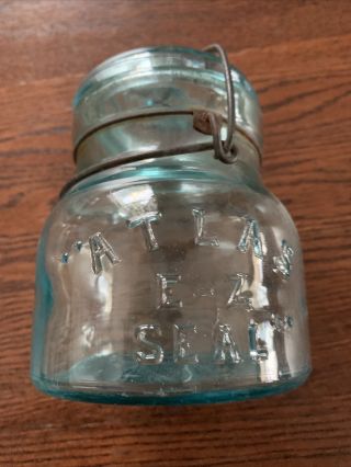 Vintage Atlas E - Z Seal Blue Squat Pint Canning Jar With Glass Lid & Wire Bail