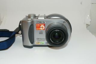 Sony Mavica Mvc - Cd300 3.  3 Mp Vintage Digital Camera - Silver
