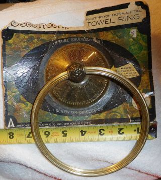 1968 Vintage American Tack Hardware Ornate Metal Bathroom Towel Holder Ring