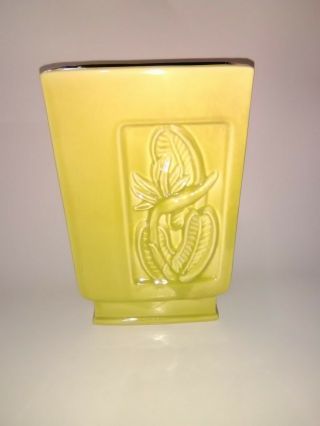 Vintage Art Deco Red Wing Pottery " Bird Of Paradise Tropicana " Vase.