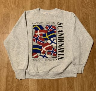 Vintage Scandinavia Norway Sweden Finland Denmark Crewneck Sweatshirt Men’s L