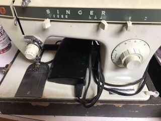 Vintage Singer Heavy Duty Sewing Machine Model 242 Foot Pedal With Cary Case