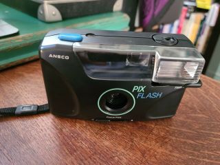Vintage Ansco Pix Flash 35mm Film Camera With Flash