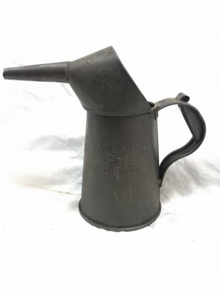 Vintage Us Atlantic 1 Pint Oil Can With Spout