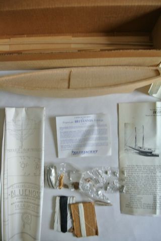 Vtg Bluejacket Bluenose Wood Model Boat Schooner Kit Brittania Metals No Cloth