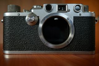 Leica (leitz Wetzlar) Iiif 3f Black Rangefinder